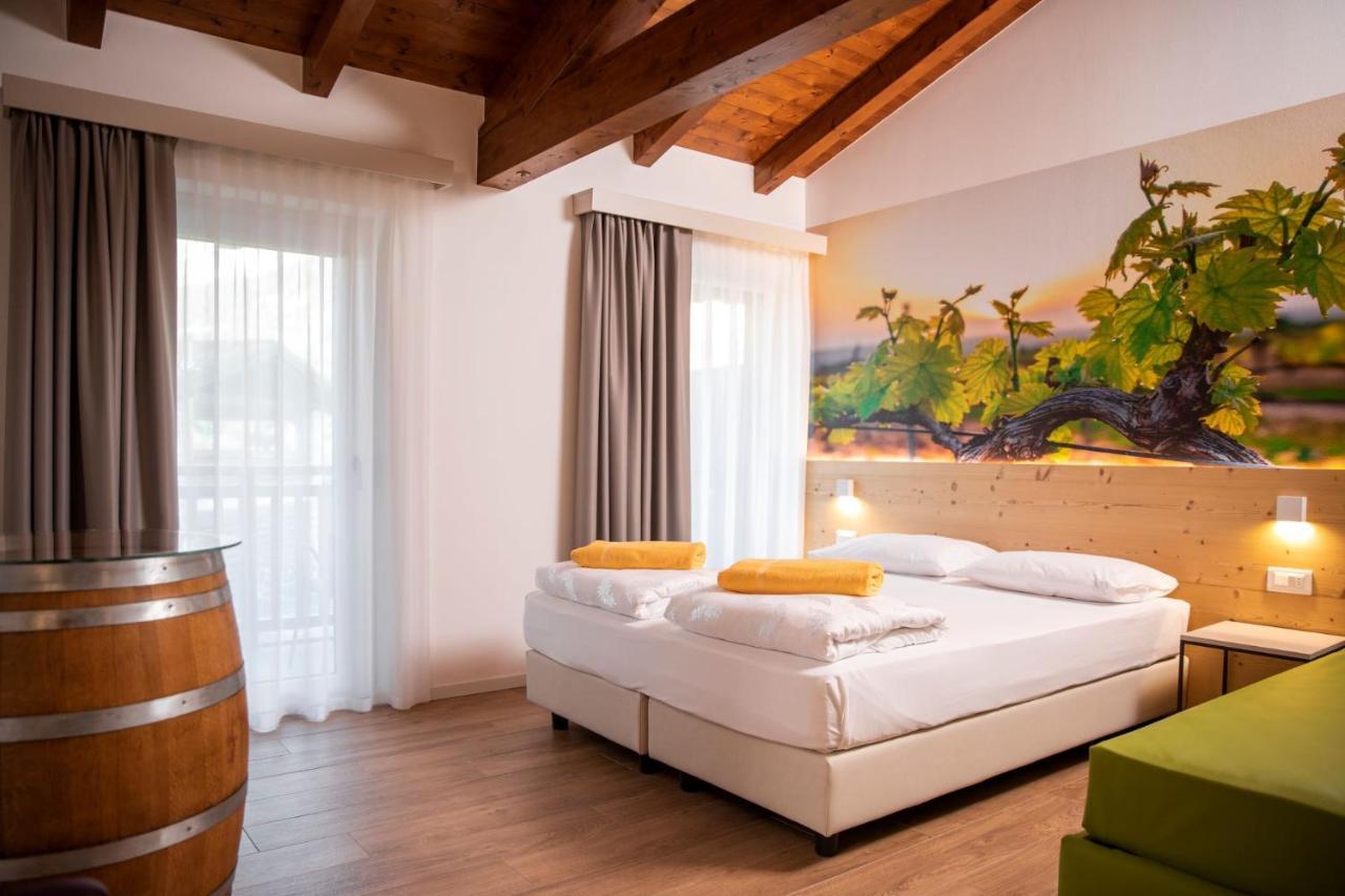 Bed and Breakfast Maso Agritur Santa Lucia Дро Экстерьер фото